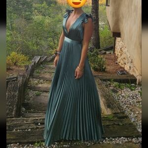 Gorgeous Lulu's Bridesmaid/Occasion Dress